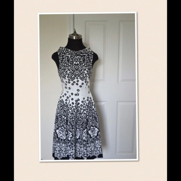 Donna Morgan's dress - Picture 1 of 4